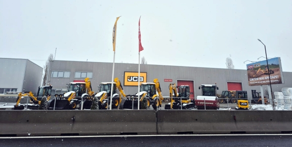 TERRA Romania Utilaje de Constructii și-a extins operațiunile în zona de sud-vest printr-un nou centru la Craiova