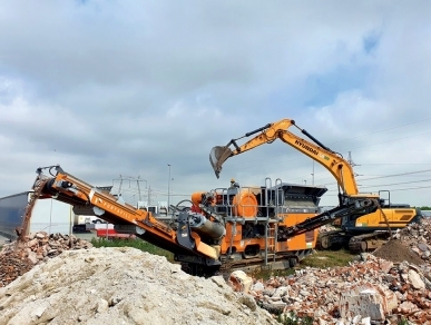 Reciclarea deşeurilor  din construcţii  şi demolări