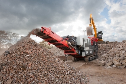 Sandvik QJ241, solutie de pionierat pentru carierele mici si demolarile de constructii