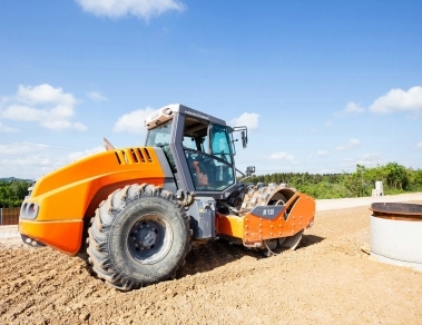 WIRTGEN GROUP - CONSTRUCŢIA UNUI PARC INDUSTRIAL IMPLICĂ O FUNDAŢIE SOLIDĂ