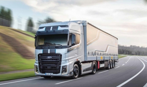 FORD TRUCKS ÎNCEPE ANUL 2021 CU NOI PRODUSE, NOI SPECIFICAŢII ȘI TEHNOLOGII INOVATOARE