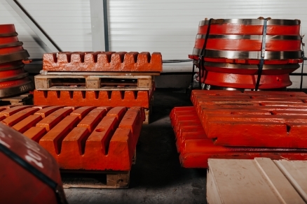 Concasoarele se pot odihni în timp ce piesele de uzură produse de Element  fac munca grea