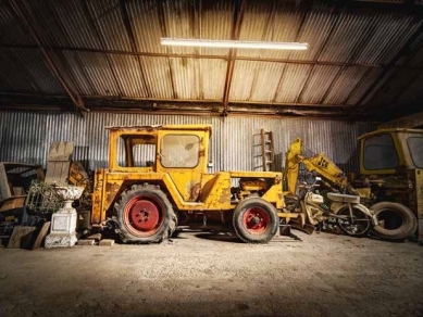 SPRE MULȚUMIREA UNUI CLIENT FIDEL JCB A RESTAURAT UN PREȚIOS BULDOEXCAVATOR CLASIC JCB 1 DIGGER, DIN 1964