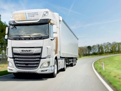 DAF SĂRBĂTOREȘTE CEA DE-A 250.000-A CABINĂ SUPER SPACE CAB PRIN LANSAREA UNEI EDIȚII SPECIALE