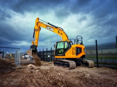 Gama de excavatoare din cadrul seriei X de la JCB s-a îmbogățit cu un nou model