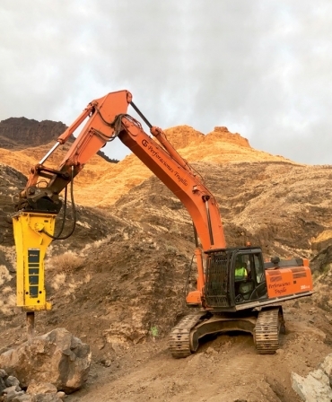 CIOCANELE HIDRAULICE EPIROC HB 4100 SUNT CEA MAI BUNĂ ALEGERE PENTRU UN PROIECT COMPLEX DE INFRASTRUCTURĂ ÎN GRAN CANARIA