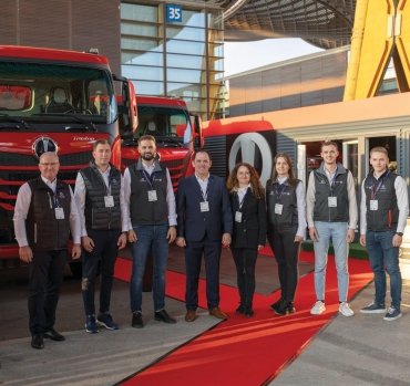 Producătorul român ATP TRUCKS AUTOMOBILE a participat în premieră la IAA Transportation 2024 Hannover unde a lansat noul model Truston 8x4 și semiremorca basculabilă Stamer cu 3 axe