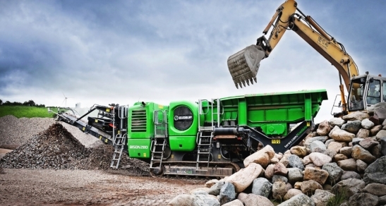 TITAN MACHINERY ROMÂNIA DEVINE UNIC IMPORTATOR AL UTILAJELOR EVOQUIP™