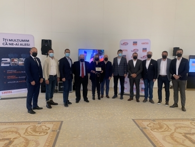 Cefin Trucks anunță livrarea unei flote Ford Trucks F-MAX către Est Europa Expediții 