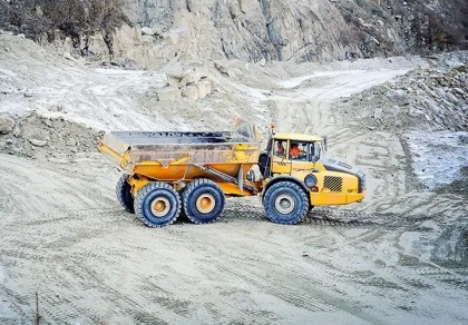 Trelleborg extinde seria de anvelope radiale EMR pentru încărcătoare și utilaje pentru terasamente