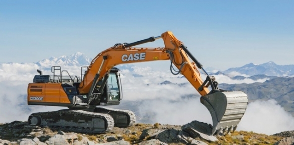 EXCAVATOARELE CASE CX-E SCHIMBARE DE IMAGINE CU EVOLUŢIE MAJORĂ A EXPERIENŢEI OPERATORULUI