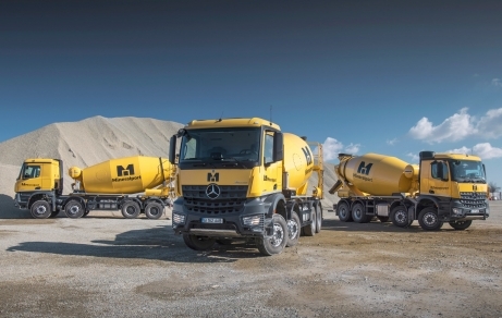 PLUTONUL COMPANIEI MINERALPORT