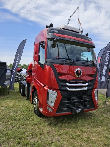 În premieră la Cobuild 2024: ATP TRUCKS AUTOMOBILE a lansat noile autotractoare  Truston 550 CP 4x2 și 6x4, respectiv 480 CP 6x4